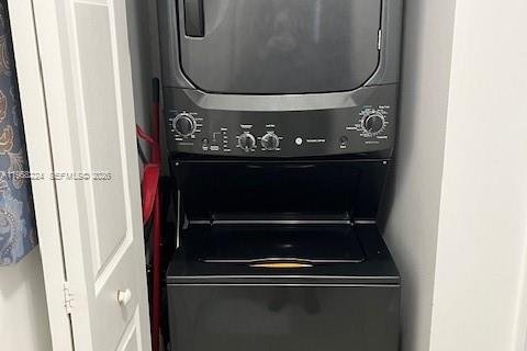 Condominio en venta en Hollywood, Florida, 2 dormitorios, 113.34 m2 № 2020754 - foto 28