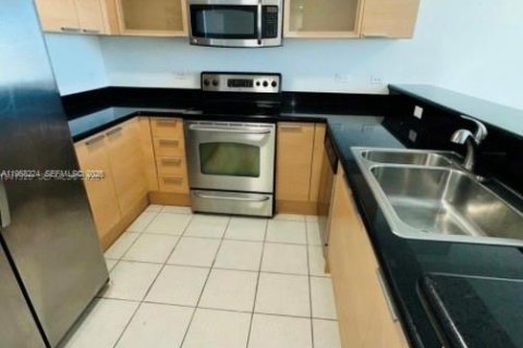 Condominio en venta en Hollywood, Florida, 2 dormitorios, 113.34 m2 № 2020754 - foto 20