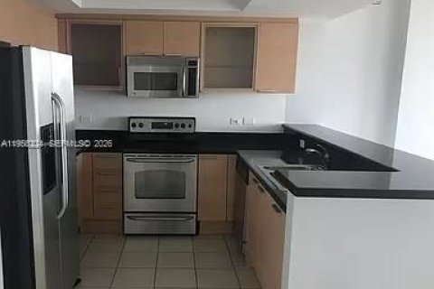 Condominio en venta en Hollywood, Florida, 2 dormitorios, 113.34 m2 № 2020754 - foto 21