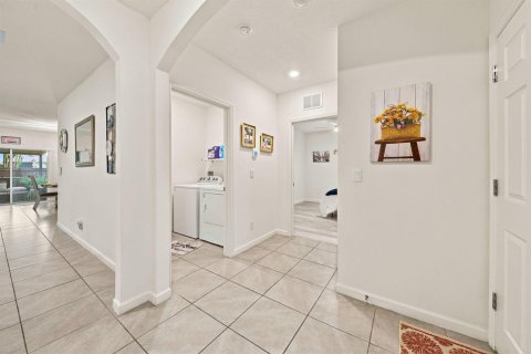Casa en venta en Port St. Lucie, Florida, 4 dormitorios, 178 m2 № 2413105 - foto 9