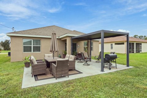 Casa en venta en Port St. Lucie, Florida, 4 dormitorios, 178 m2 № 2413105 - foto 27