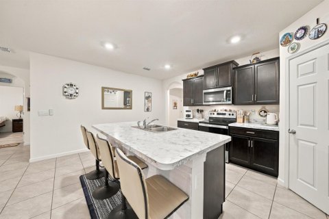 Casa en venta en Port St. Lucie, Florida, 4 dormitorios, 178 m2 № 2413105 - foto 16