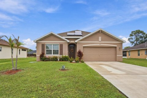 Casa en venta en Port St. Lucie, Florida, 4 dormitorios, 178 m2 № 2413105 - foto 2