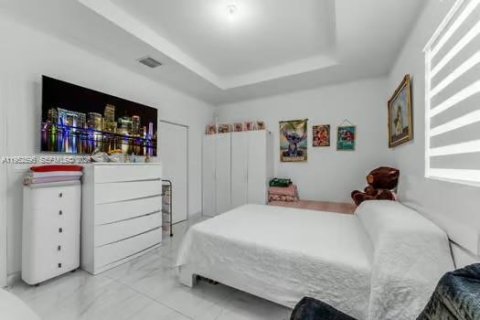 Купить таунхаус в Хомстед, Флорида 3 спальни, 149.76м2, № 2007826 - фото 21