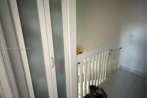 Купить таунхаус в Хомстед, Флорида 3 спальни, 149.76м2, № 2007826 - фото 12