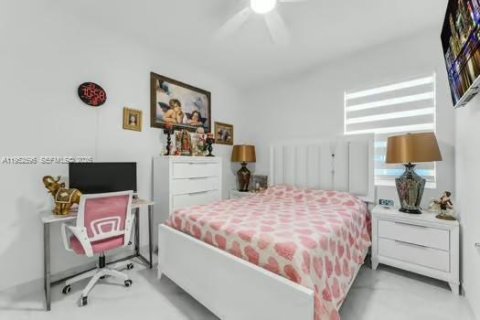 Купить таунхаус в Хомстед, Флорида 3 спальни, 149.76м2, № 2007826 - фото 15