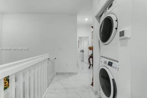 Купить таунхаус в Хомстед, Флорида 3 спальни, 149.76м2, № 2007826 - фото 16