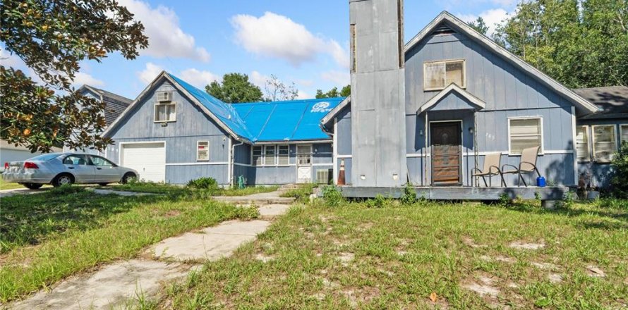 House in Orange City, Florida 4 bedrooms, 95.88 sq.m. № 1881361