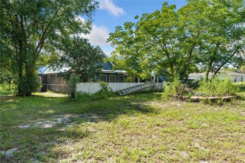 House in Orange City, Florida 4 bedrooms, 95.88 sq.m. № 1881361 - photo 4