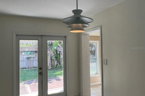 Villa ou maison à louer à Winter Park, Floride: 3 chambres, 126.72 m2 № 2425698 - photo 2