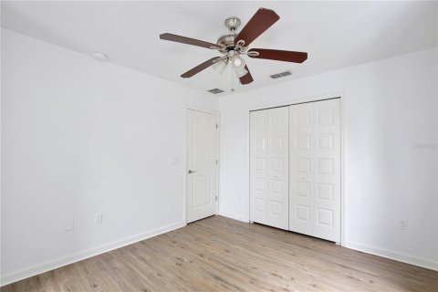 Casa en alquiler en Orlando, Florida, 3 dormitorios, 118.45 m2 № 1901697 - foto 20