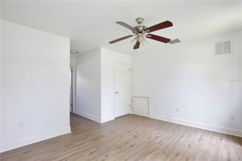 Casa en alquiler en Orlando, Florida, 3 dormitorios, 118.45 m2 № 1901697 - foto 13