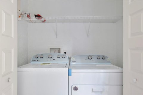 Casa en alquiler en Orlando, Florida, 3 dormitorios, 118.45 m2 № 1901697 - foto 21