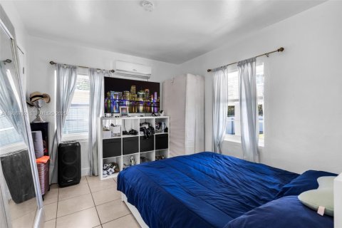 House in Fort Lauderdale, Florida 2 bedrooms, 58.06 sq.m. № 1994629 - photo 16