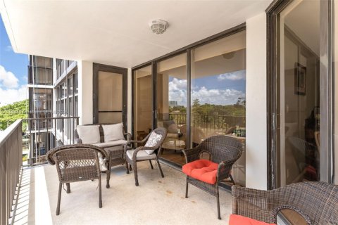 Снять в аренду кондоминиум в Майами, Флорида 2 спальни, 122.26м2, № 1950128 - фото 21