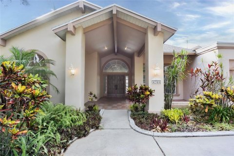 Villa ou maison à vendre à Palm Harbor, Floride: 5 chambres, 308.06 m2 № 2206942 - photo 4
