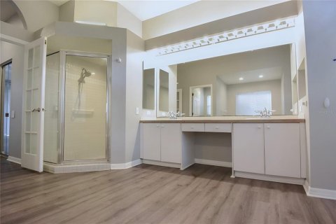 Villa ou maison à vendre à Palm Harbor, Floride: 5 chambres, 308.06 m2 № 2206942 - photo 17