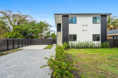 Immobilier commercial à vendre à Miami, Floride: 204.38 m2 № 2008492 - photo 5