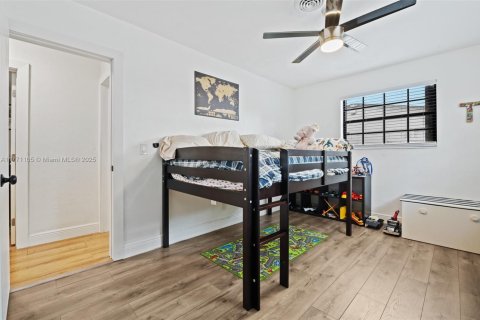 Villa ou maison à vendre à North Miami Beach, Floride: 4 chambres, 160.81 m2 № 2035307 - photo 23