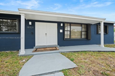 Villa ou maison à vendre à North Miami Beach, Floride: 4 chambres, 160.81 m2 № 2035307 - photo 6