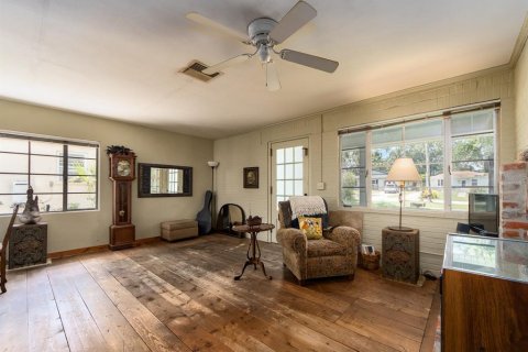 House in Clearwater, Florida 3 bedrooms, 179.49 sq.m. № 1805254 - photo 8