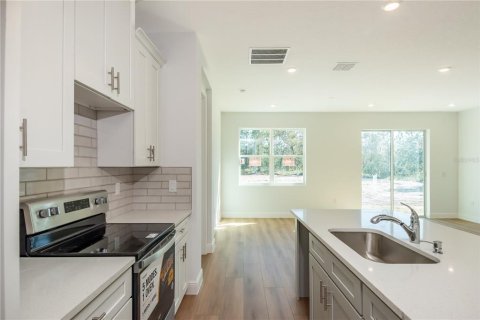 Villa ou maison à vendre à Dunnellon, Floride: 4 chambres, 181.9 m2 № 1871057 - photo 4