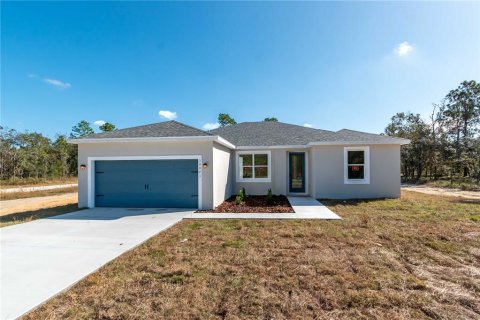 Villa ou maison à vendre à Dunnellon, Floride: 4 chambres, 181.9 m2 № 1871057 - photo 1