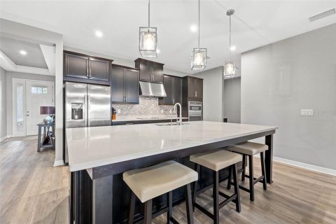 Casa en venta en Wesley Chapel, Florida, 4 dormitorios, 271.27 m2 № 1909734 - foto 7
