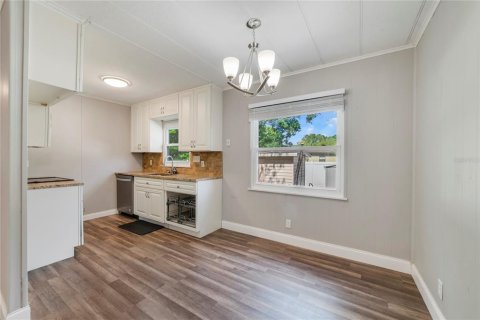 Casa en venta en Casselberry, Florida, 3 dormitorios, 92.9 m2 № 1784337 - foto 3