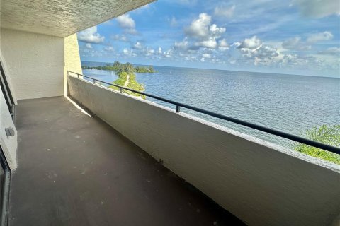 Condo in Hudson, Florida, 2 bedrooms  № 1878342 - photo 24