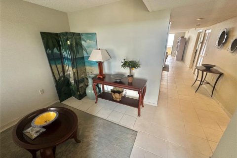 Condo in Hudson, Florida, 2 bedrooms  № 1878342 - photo 3