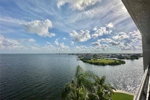 Condo in Hudson, Florida, 2 bedrooms  № 1878342 - photo 26