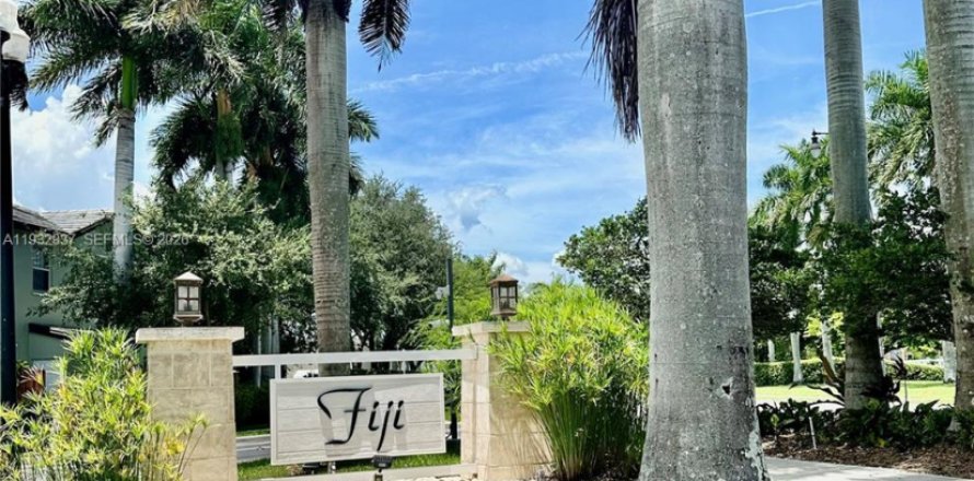 Touwnhouse à Homestead, Floride 3 chambres, 126.81 m2 № 1999028