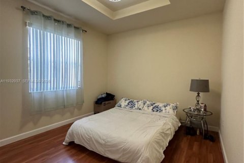 Touwnhouse à louer à Homestead, Floride: 3 chambres, 126.81 m2 № 1999028 - photo 19