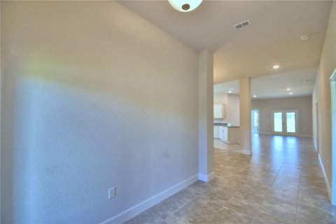 Casa en venta en Auburndale, Florida, 4 dormitorios, 204.38 m2 № 2215230 - foto 3