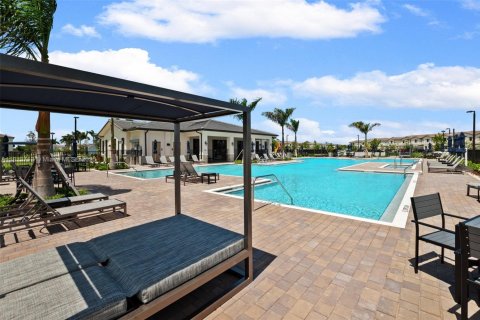 Townhouse in Homestead, Florida 3 bedrooms, 169.73 sq.m. № 1766451 - photo 28