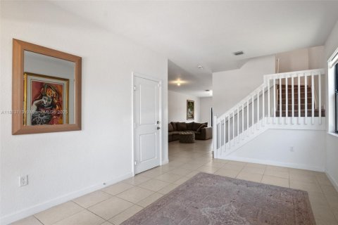 Townhouse in Homestead, Florida 3 bedrooms, 169.73 sq.m. № 1766451 - photo 5