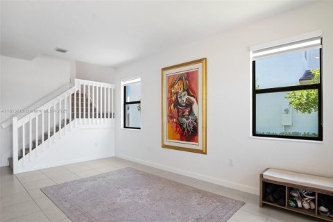 Townhouse in Homestead, Florida 3 bedrooms, 169.73 sq.m. № 1766451 - photo 4