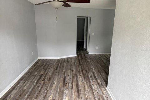 Apartment in Winter Haven, Florida 2 bedrooms, 78.04 sq.m. № 1816743 - photo 8
