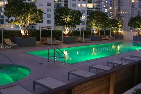 Copropriété à louer à Miami, Floride: 1 chambre, 65.12 m2 № 1867872 - photo 14