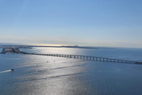 Copropriété à louer à Miami, Floride: 1 chambre, 65.12 m2 № 1867872 - photo 6