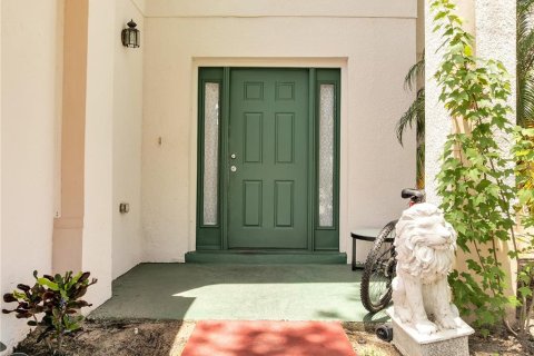 House in Kissimmee, Florida 4 bedrooms, 253.99 sq.m. № 1840411 - photo 15