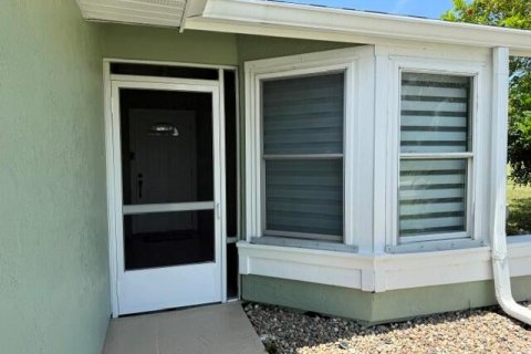 Appartement à louer à Port St. Lucie, Floride: 3 chambres, 98.66 m2 № 2192820 - photo 3
