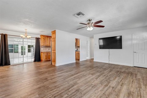 Casa en venta en Summerfield, Florida, 3 dormitorios, 105.17 m2 № 2237528 - foto 7