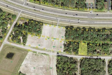 Commercial property in Port Charlotte, Florida № 1404899 - photo 1