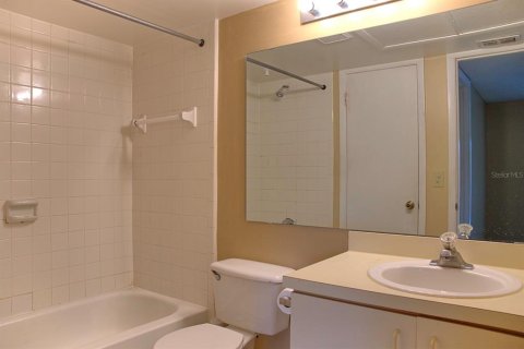 Condo in Altamonte Springs, Florida, 1 bedroom  № 2222480 - photo 5
