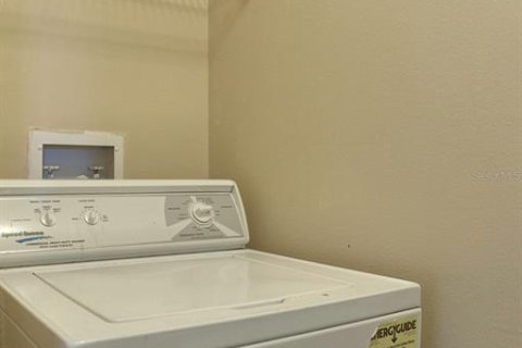 Condo in Altamonte Springs, Florida, 1 bedroom  № 2222480 - photo 9