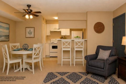 Condo in Altamonte Springs, Florida, 1 bedroom  № 2222480 - photo 2