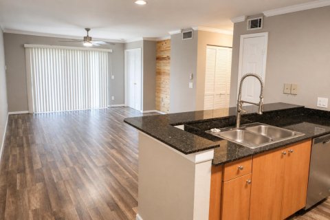 Condo in Delray Beach, Florida, 3 bedrooms № 2147008 - photo 2