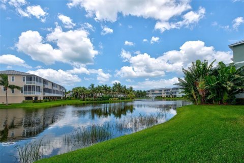 Townhouse in Placida, Florida 3 bedrooms, 224.45 sq.m. № 1137692 - photo 10